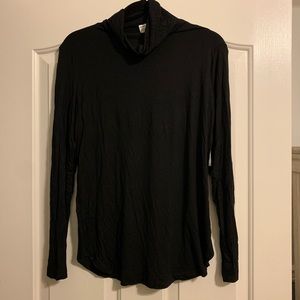 Women’s Loose Fitted Turtle Neck